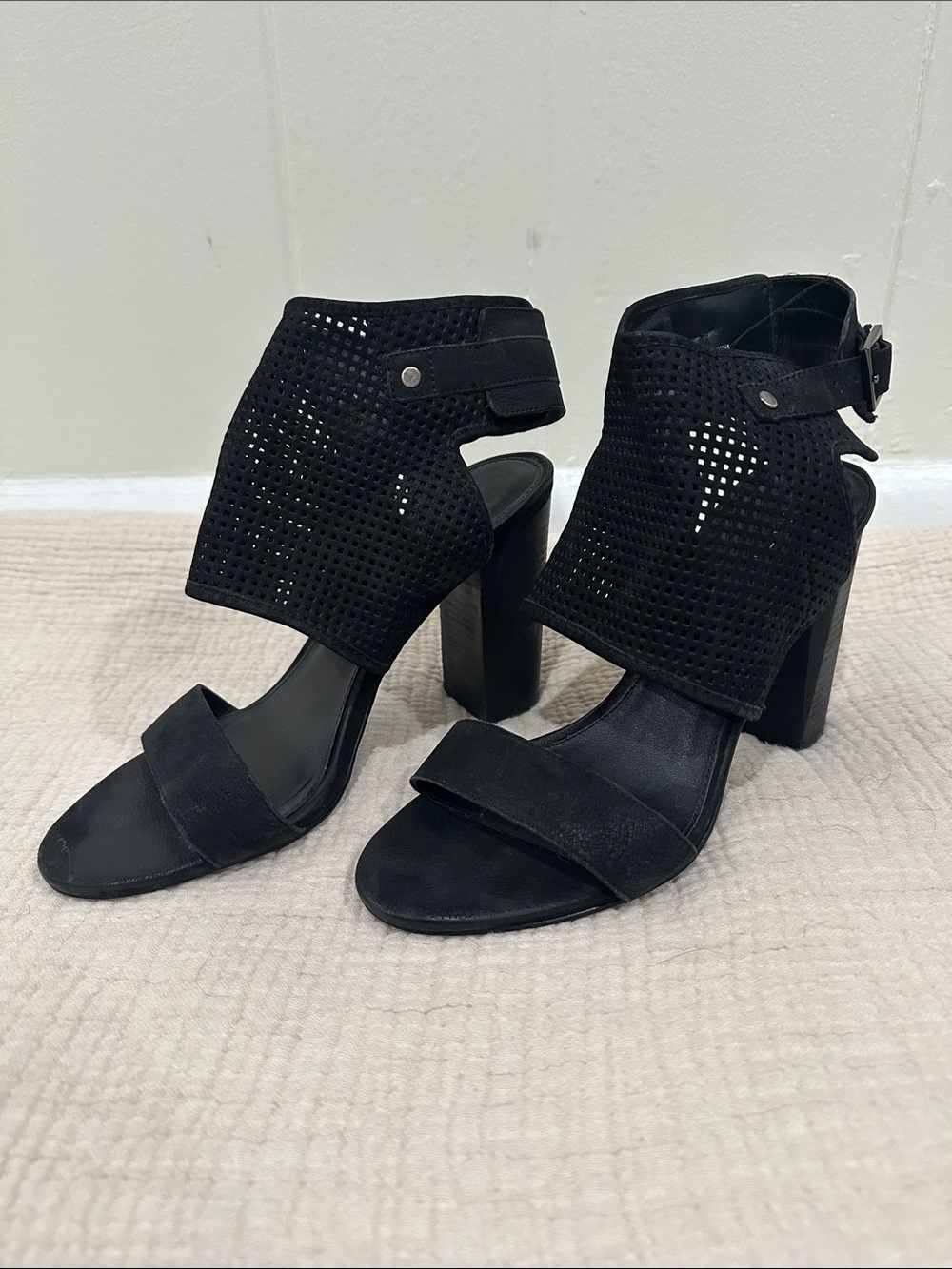 Pelle Moda Black Perforated Ankle Cuff Block Heels